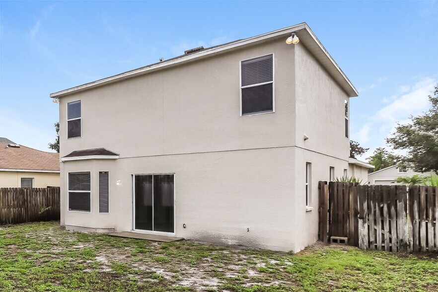 Building Photo - 12722 Adventure Dr