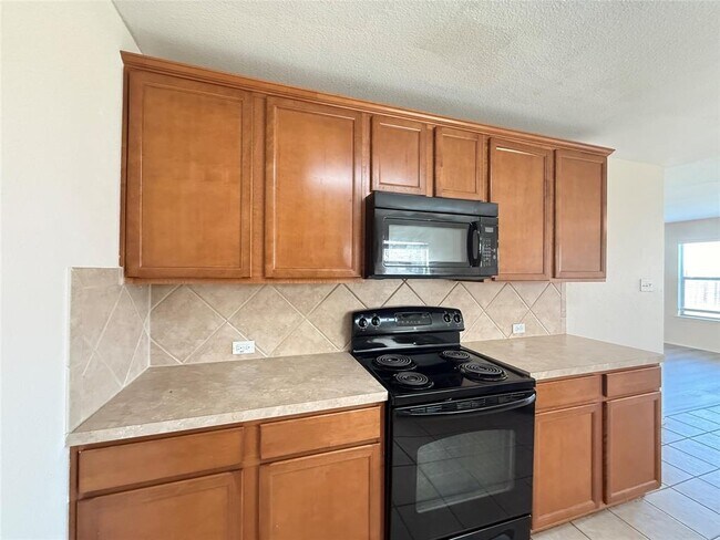 Building Photo - 279 Housefinch Loop