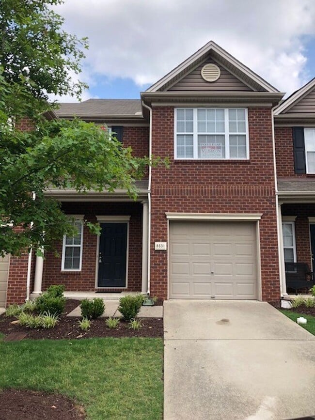 Primary Photo - Brentwood Townhome For Lease