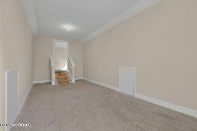 Building Photo - 53 Freesia Dr