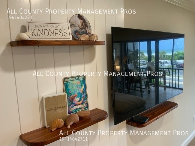 Building Photo - 797 Beach Rd