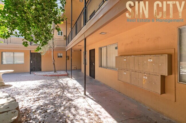 Building Photo - Discover Urban Comfort: Spacious Second Floor 1-Bedroom Oasis at Lyn Capri