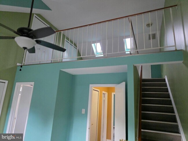 Building Photo - 14100 Oakpointe Dr