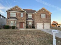 Building Photo - 527 Telegraph Dr