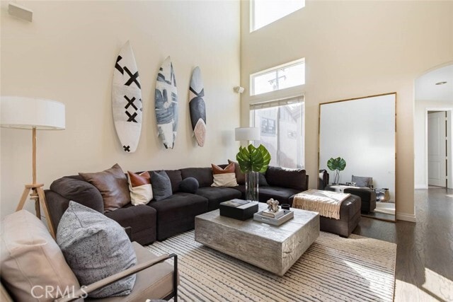 Building Photo - 615 7th St