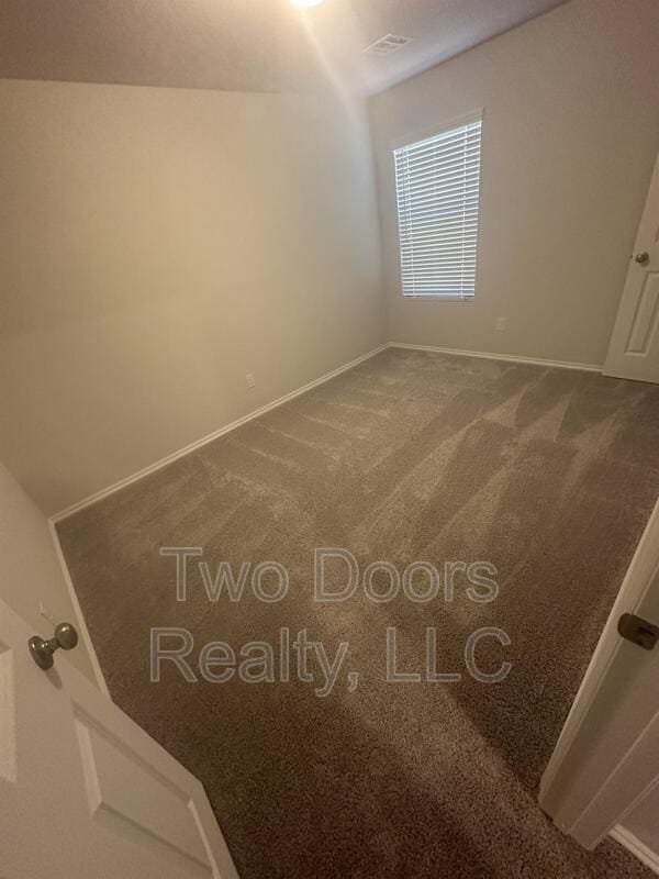 Building Photo - 1009 Ichabod Cir