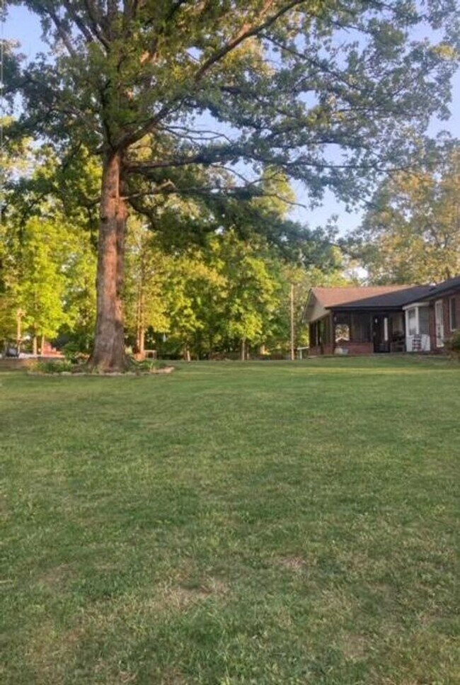 Building Photo - 1084 Nease Dr