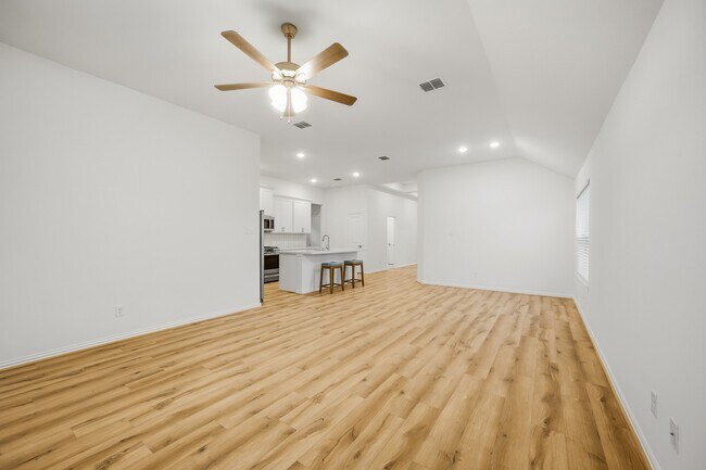 Building Photo - 16634 Villa Del Mar Ln