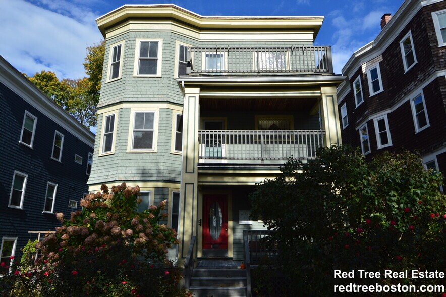 Building Photo - 82 Montebello Rd