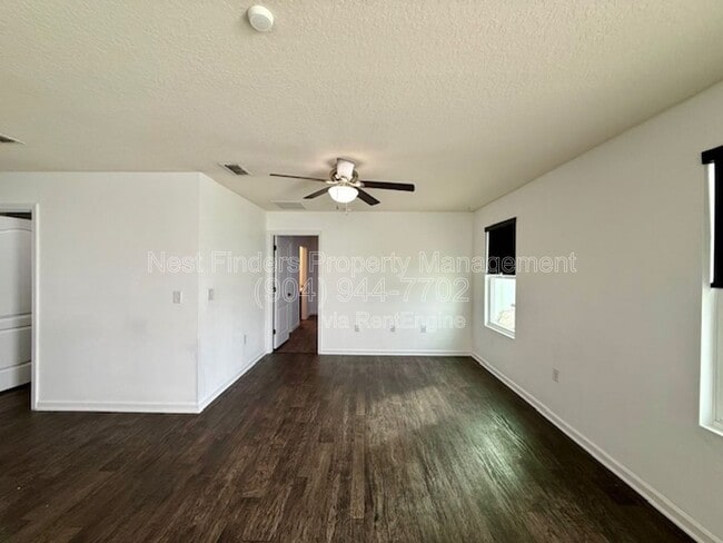 Building Photo - 3640 Alta Lakes Blvd