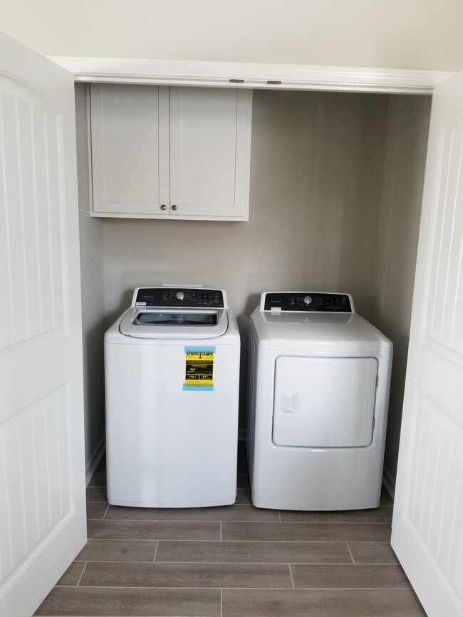 Building Photo - 7635 Antebellum Ave