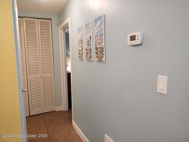 Building Photo - 311 Taylor Ave