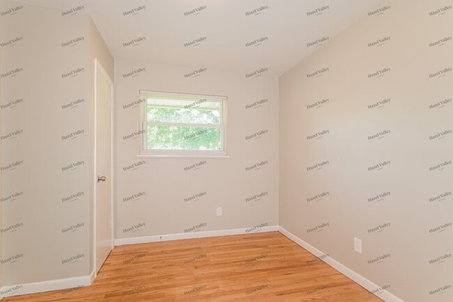 Building Photo - 795 Mullanphy Ln