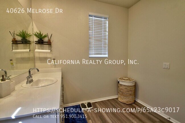 Building Photo - 40626 Melrose Dr