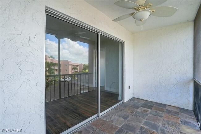 Building Photo - 170 Turtle Lake Ct