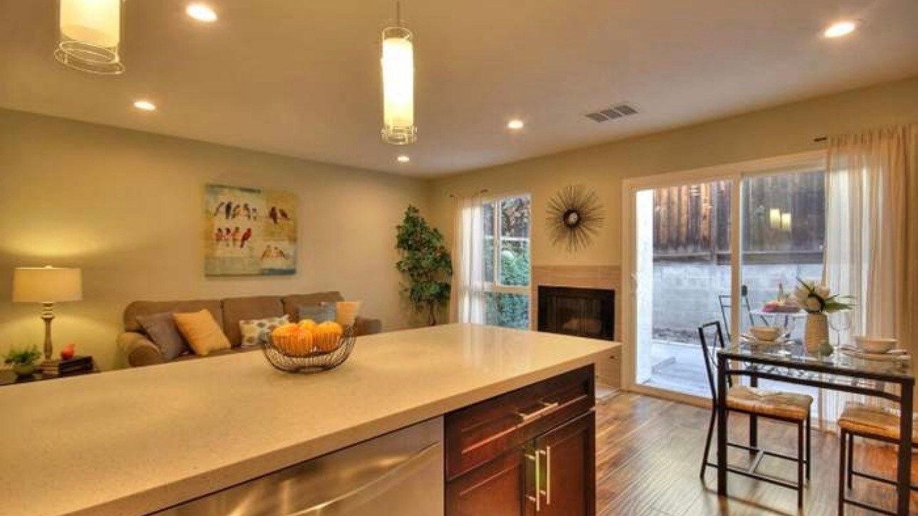 View of patio from kitchen - 1348 Daniel Ct