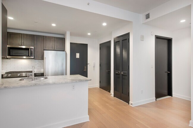 Interior Photo - 21 West End Ave