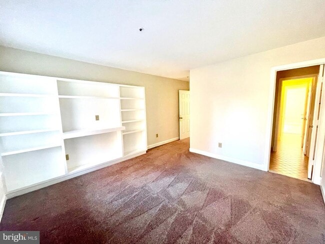 Building Photo - 11803 Bishops Content Rd