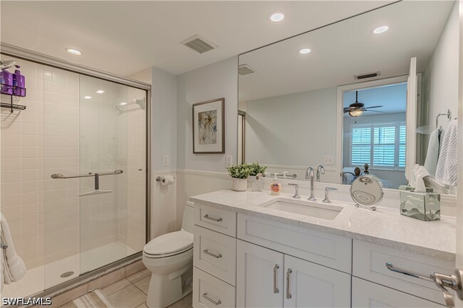 Building Photo - 833 Meadowland Dr