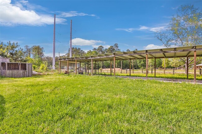 Building Photo - 27311 Kingport Dr
