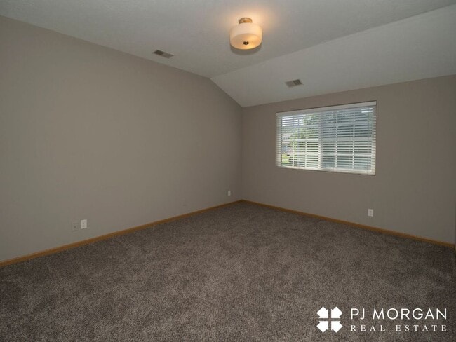 Building Photo - 14512 Fowler Ave