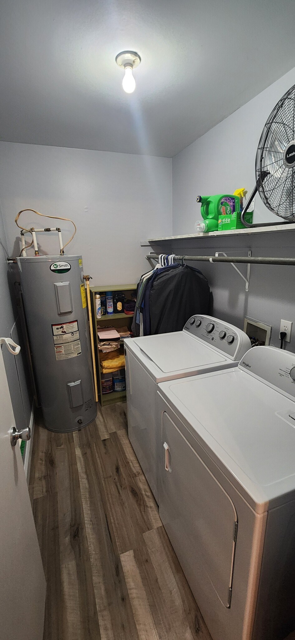 Laundry Room - 3696 S Leonard Springs Rd