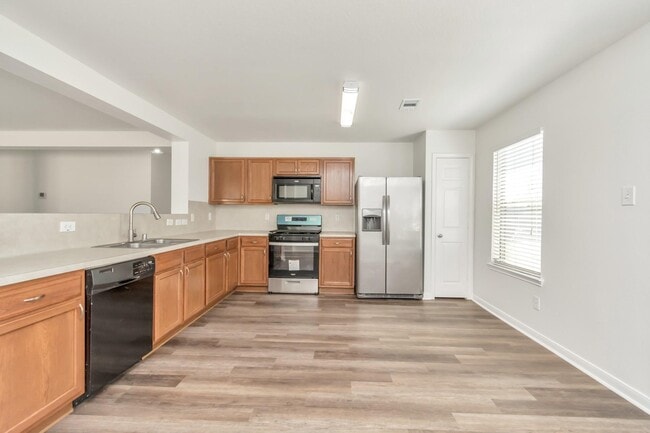 Building Photo - 7019 Parkford Meadow Dr