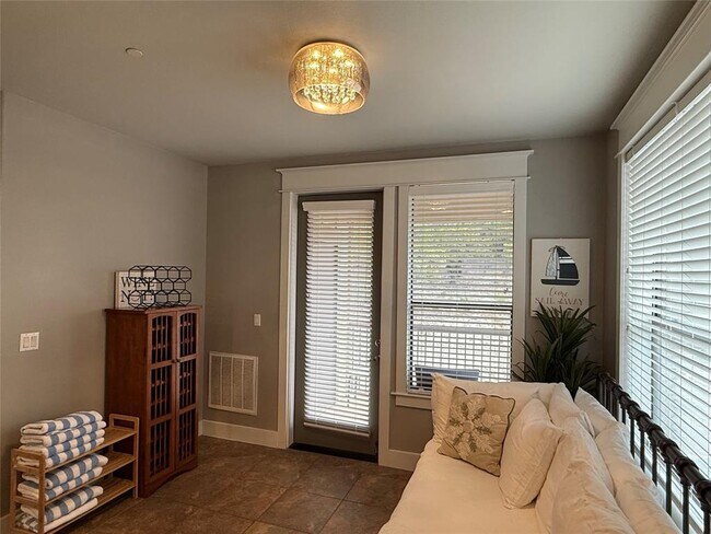 Building Photo - 17808 Maritime Point