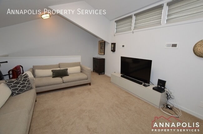 Building Photo - 7044 Harbour Village Ct