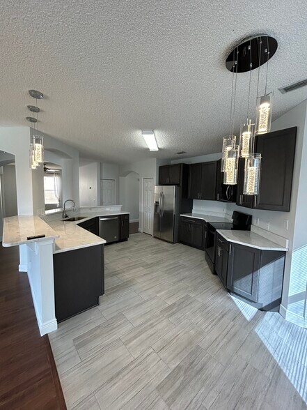 Building Photo - 3556 Mount Carmel Ln
