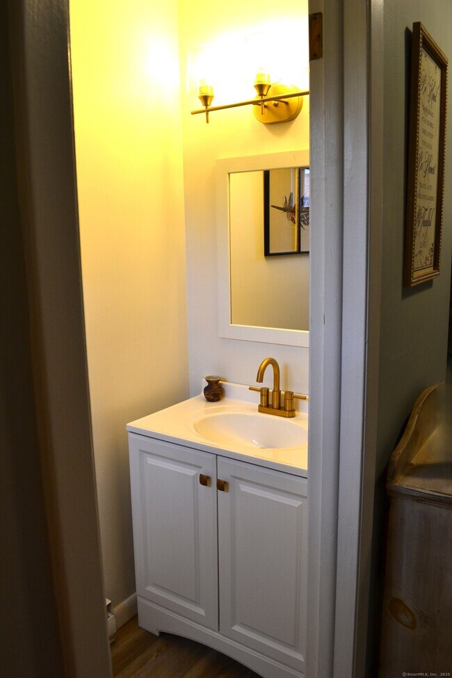 Building Photo - 41 Mountain Laurel Ct