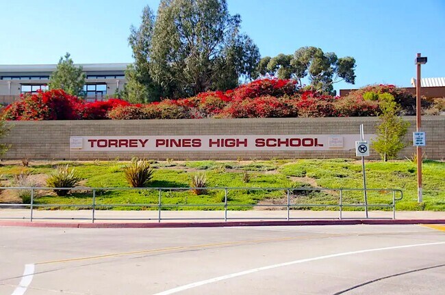 Building Photo - 3755 Torrey Vw Ct