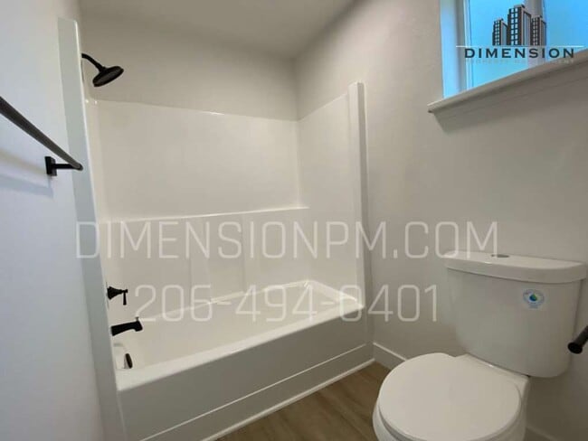 Building Photo - Charleston Duplex