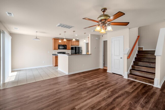 Building Photo - 2937 Westbury Ct