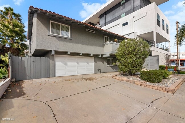 Building Photo - 3788 Grim Ave