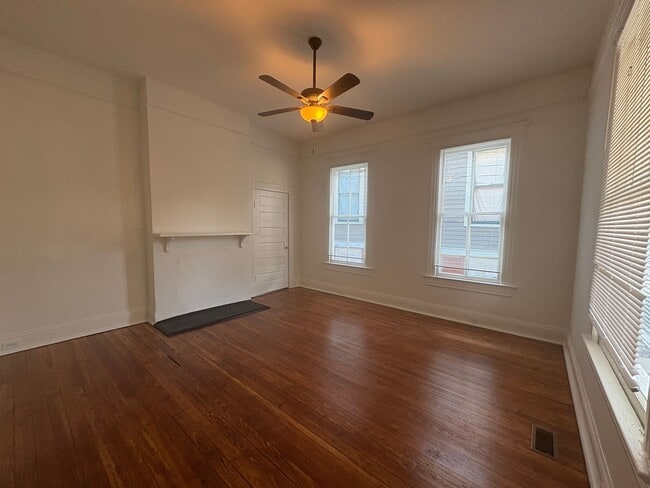 Building Photo - 169 Lamar St