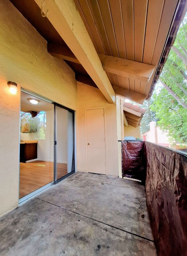 Building Photo - Beautiful 2bd Condo In Gated Community With Pool, Gym, and On-site Laundry