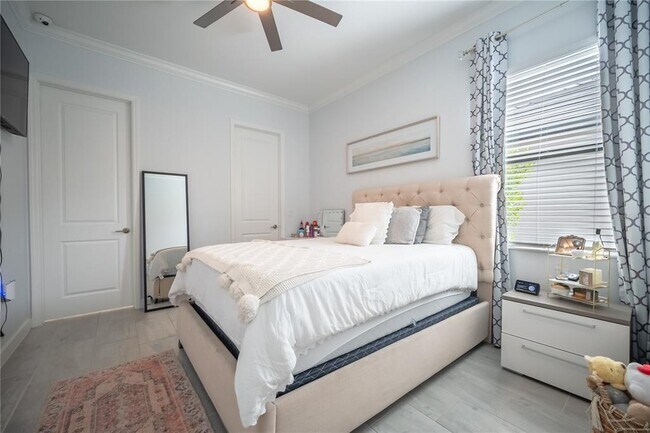 Building Photo - 11673 Rolling Falls Bnd