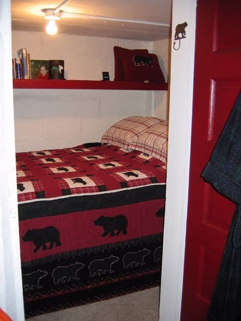 Building Photo - 1004 Winterton St