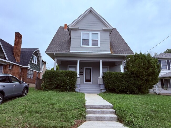 Building Photo - 2147-2149 Berkley Ave SW