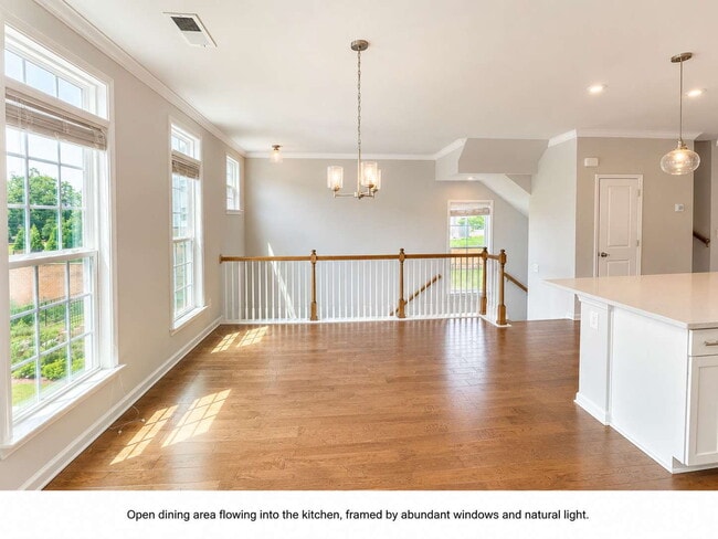 Building Photo - Like-New 3BR/3.5BA End-Unit Townhome in Buford – Near Suwanee Town Center and Mall of Georgia