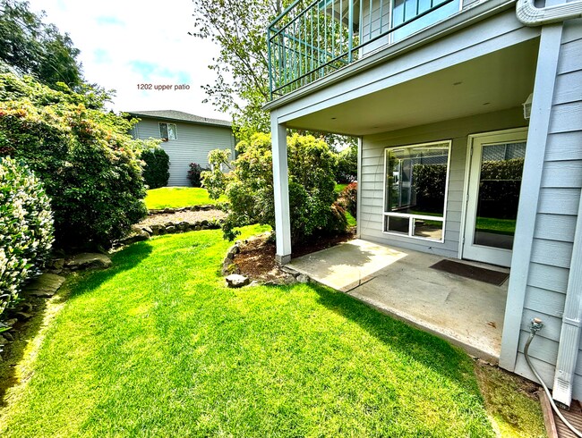 Building Photo - 1202 SW 257th Dr