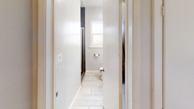 Building Photo - 4985 Curry Dr