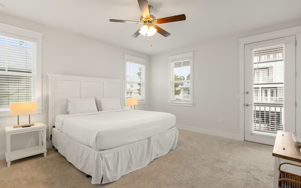 Building Photo - 318 Grande Pointe Cir