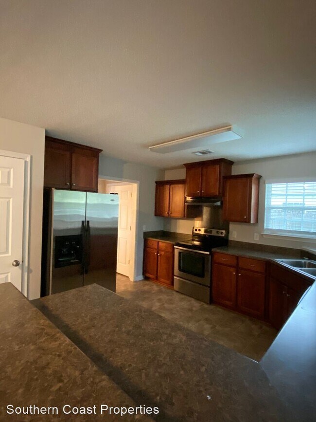 Building Photo - 3 br, 2 bath House - 10 Montero Drive
