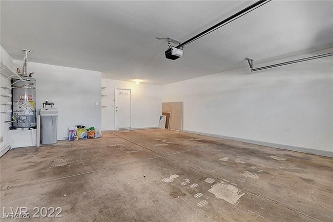 Building Photo - 2079 Poppywood Ave