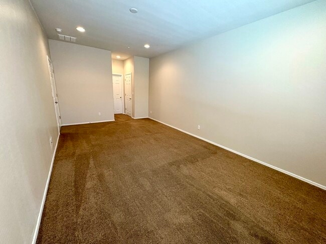 Building Photo - 8940 W Olive Ave