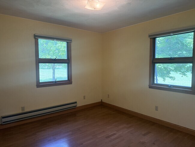 Building Photo - 16907 Indianapolis Rd
