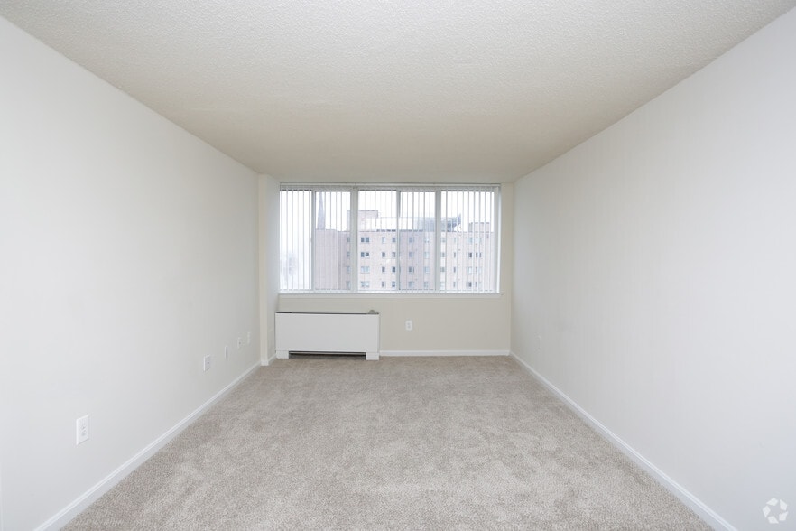 Gallery Tower 111 W Centre St Baltimore MD 21201 Apartment Finder