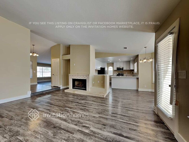 Building Photo - 1223 Little Sidnee Dr